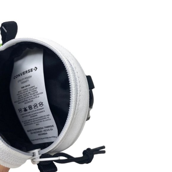 Converse Utility Pouch Unisex Bag White Zip Logo 10023842-A01 - Picture 6 of 7